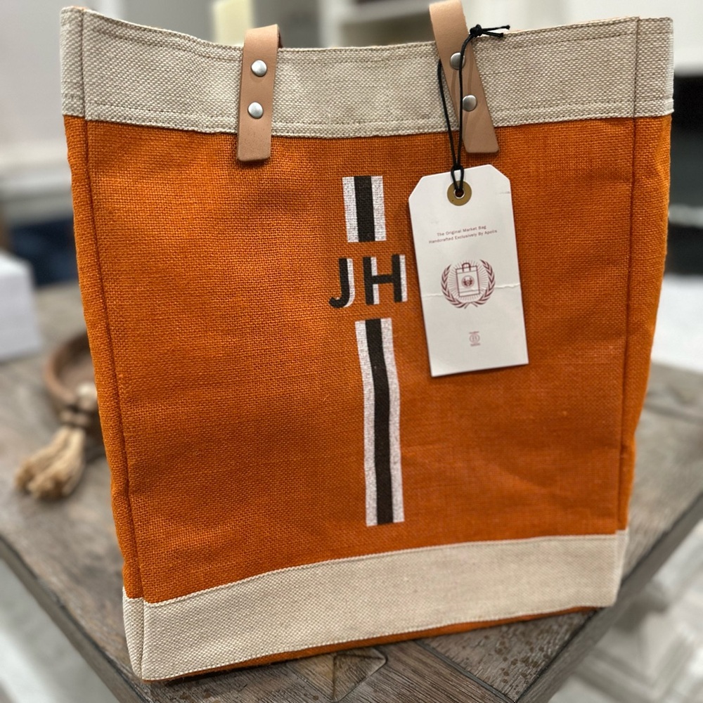 Apolis Global Citizen tote. JH